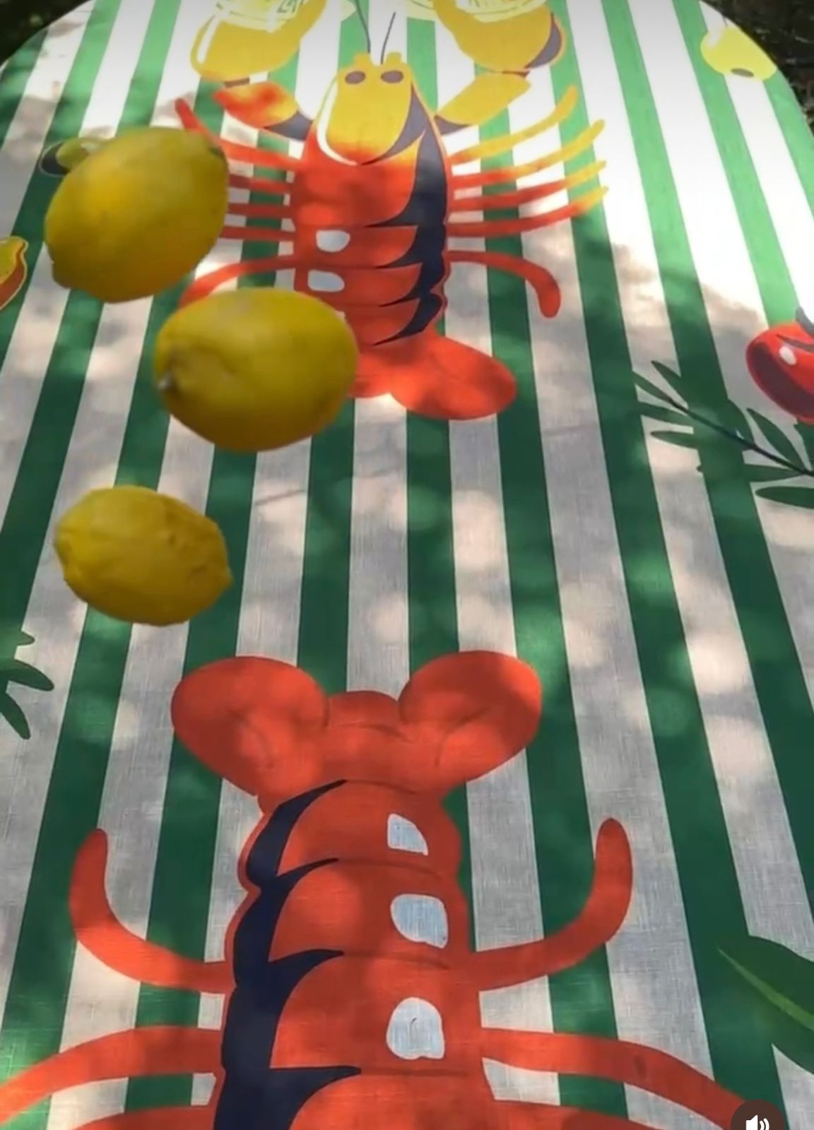 Costa Verde Tablecloth