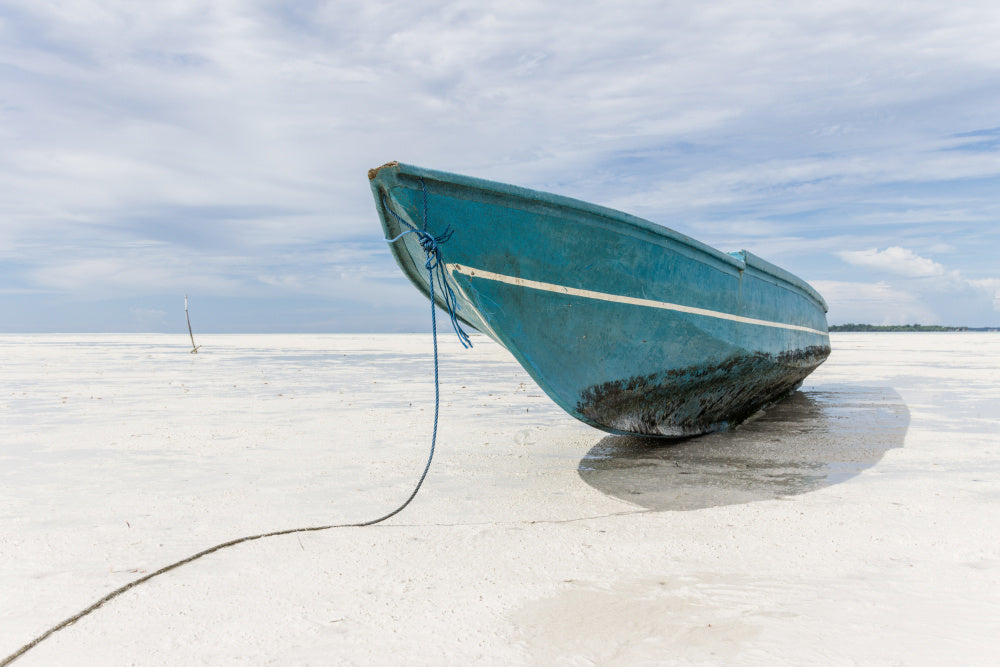 Boat at the beach