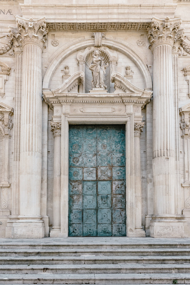 Lecce door