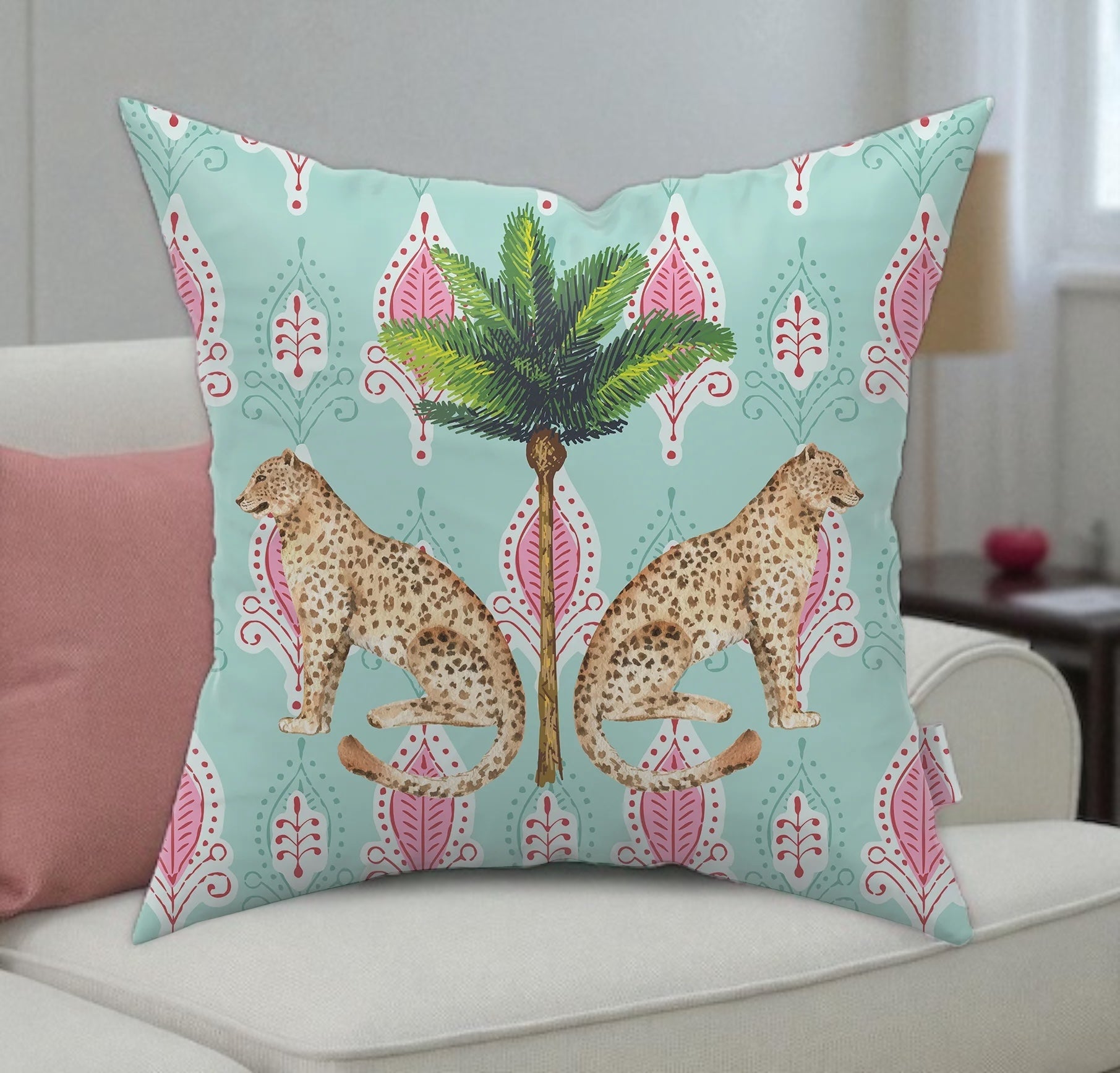 Gigi Leopards Scatter Cover